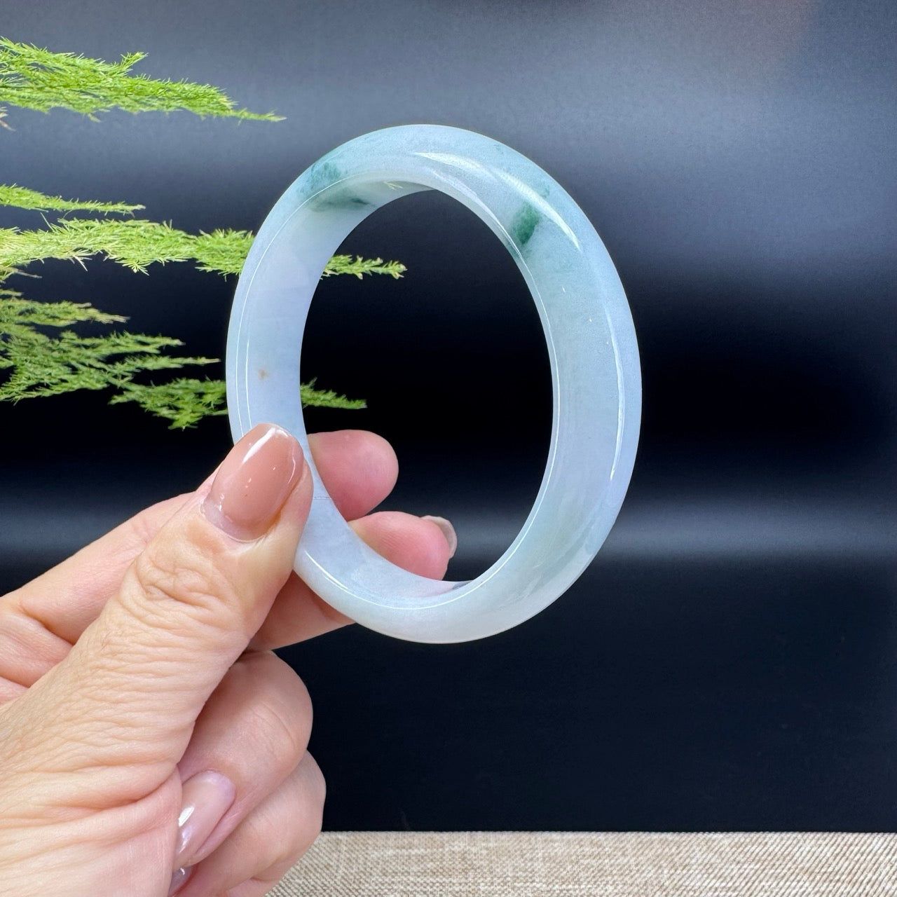 Genuine Burmese White Green Jade Jadeite Bangle Bracelet ( 55.8mm )