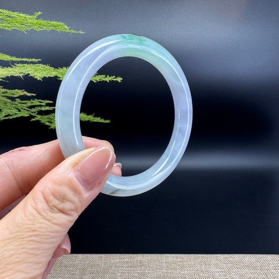 Genuine Burmese Icy Green Jadeite Jade Bangle Bracelet ( 55.5mm )