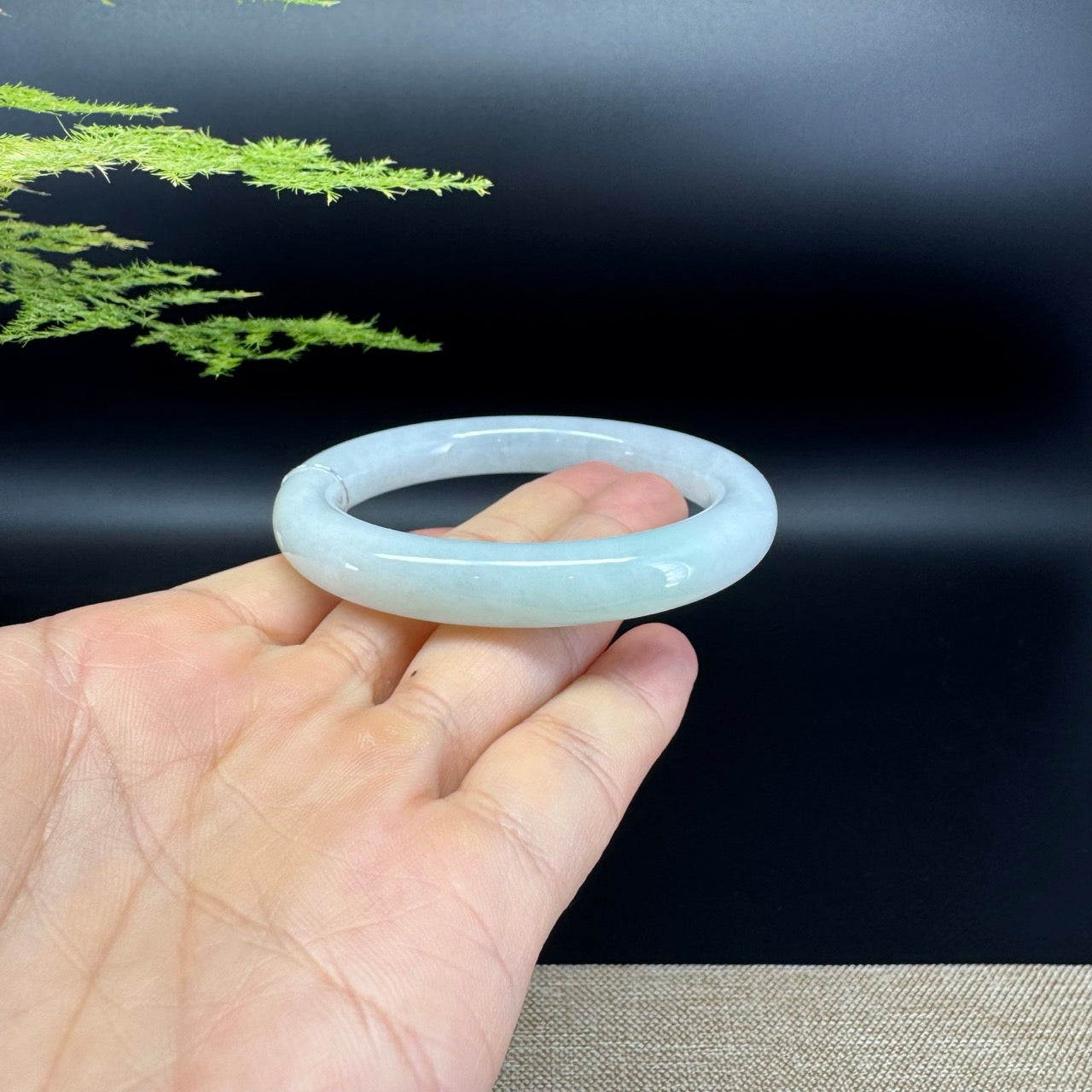 Genuine Burmese Green Jade Jadeite Bangle Bracelet ( 54.7mm )