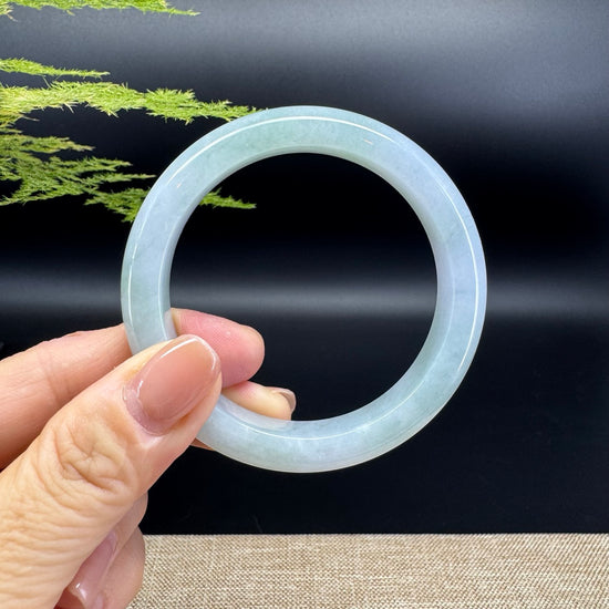 Genuine Burmese Icy Green Jade Jadeite Bangle Bracelet ( 54.2mm )