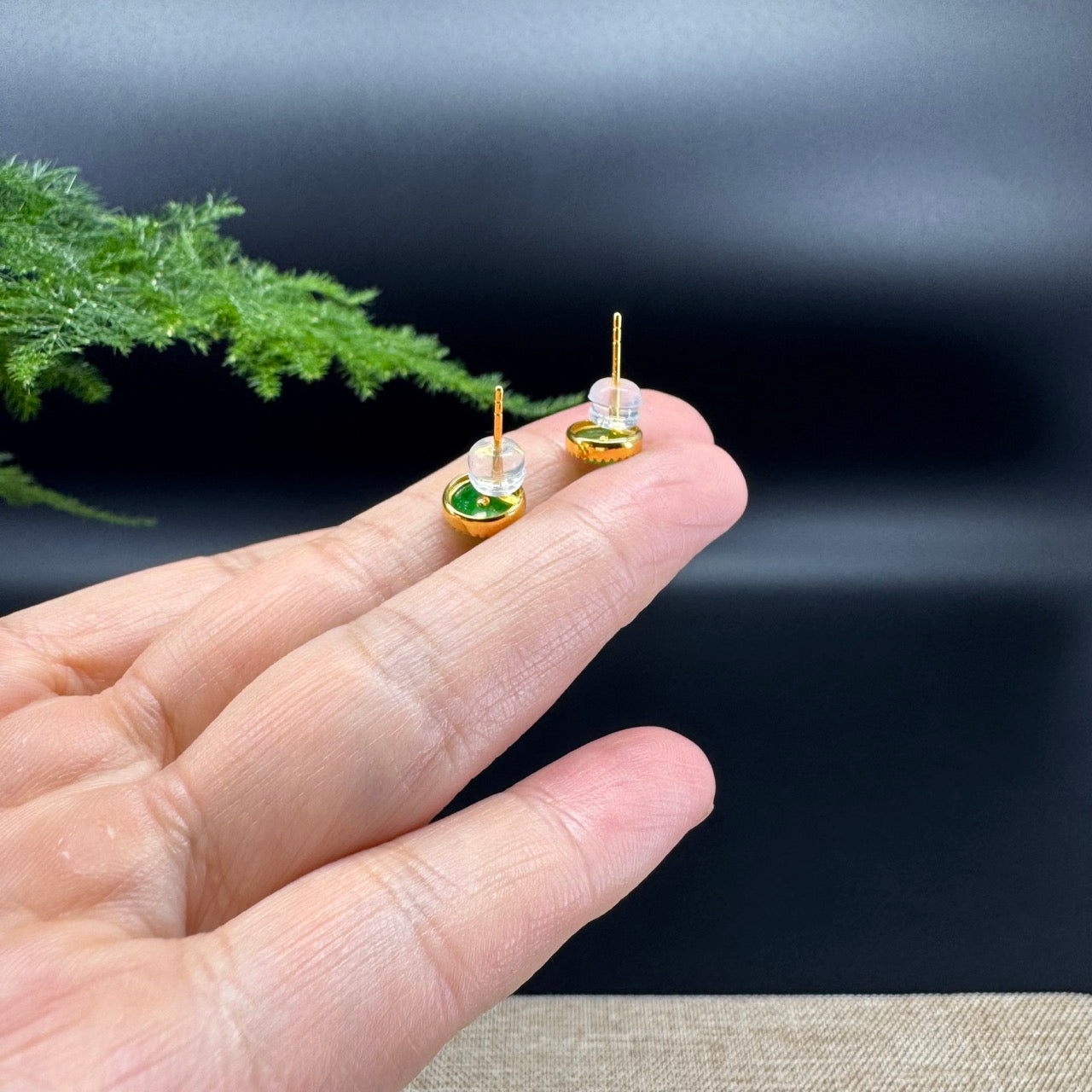 RealJade® 18k Yellow Gold Classic Real Imperial Green Jade Round Earrings