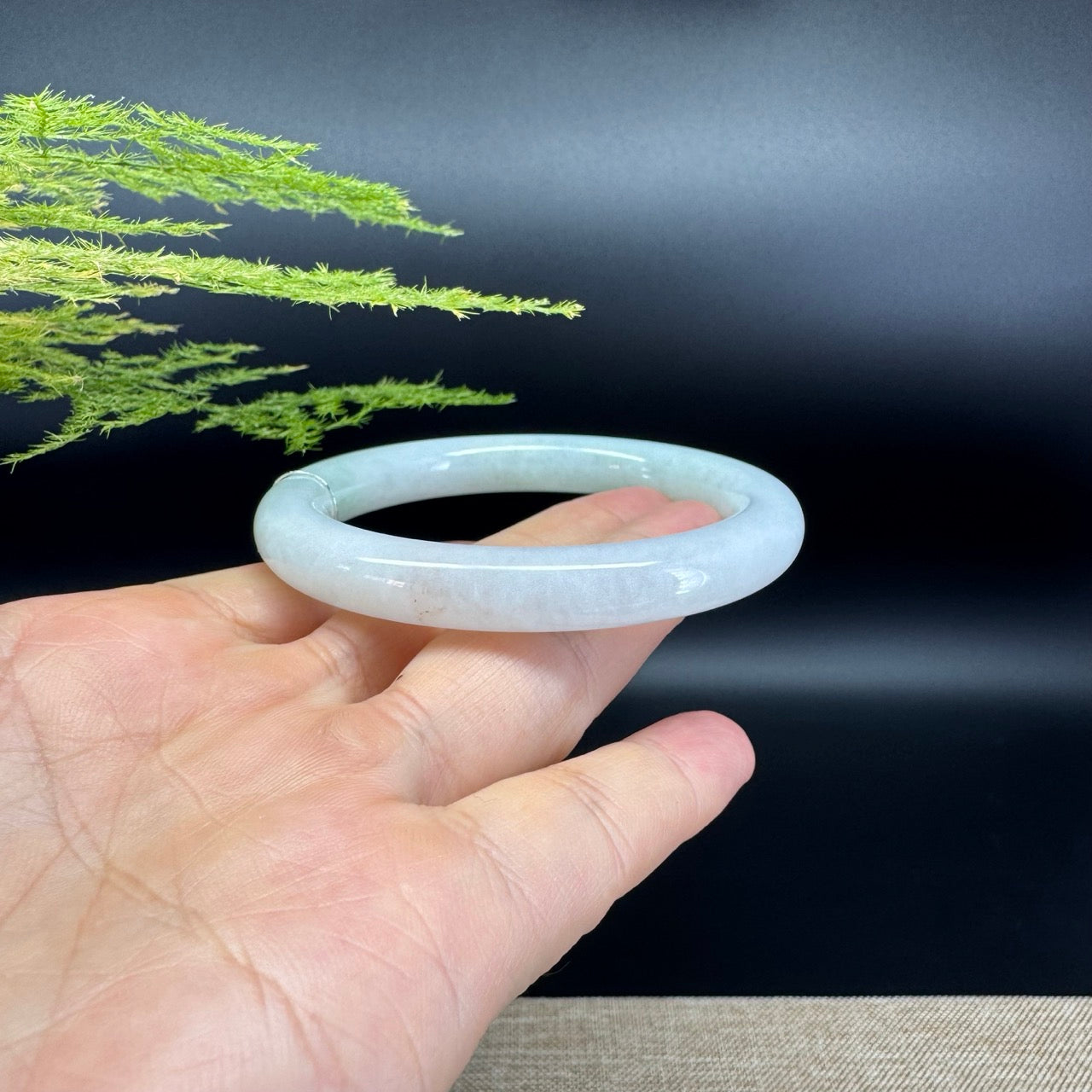 Genuine Burmese Green Jade Jadeite Bangle Bracelet ( 54.7mm )