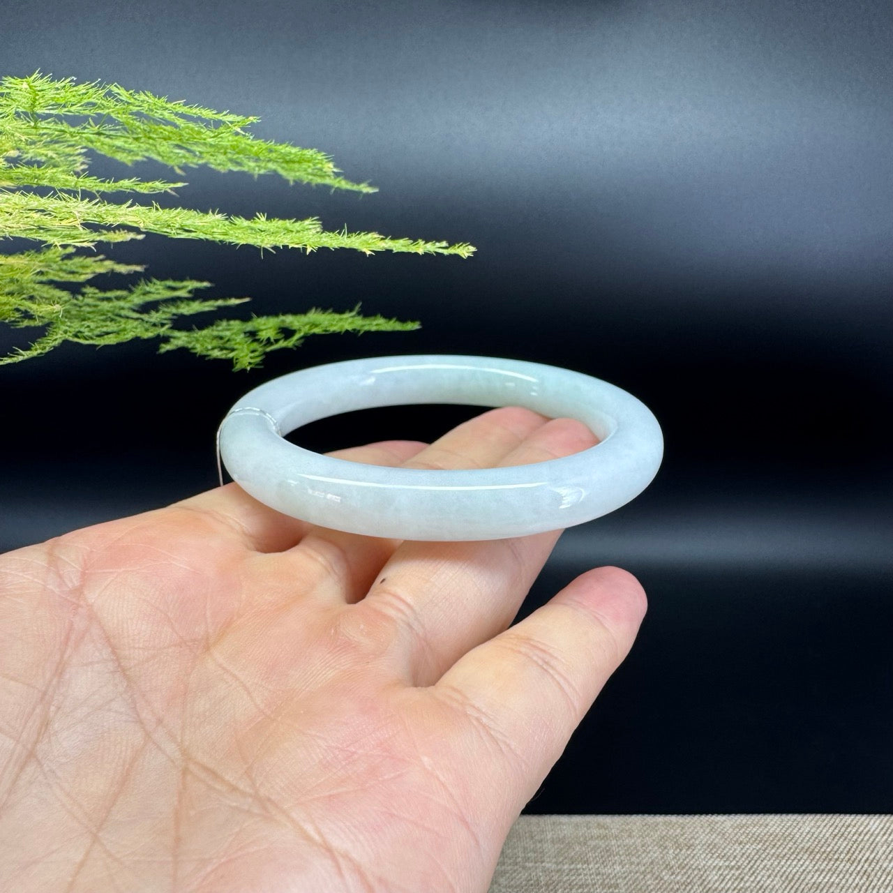 Genuine Burmese Green Jade Jadeite Bangle Bracelet ( 54.7mm )