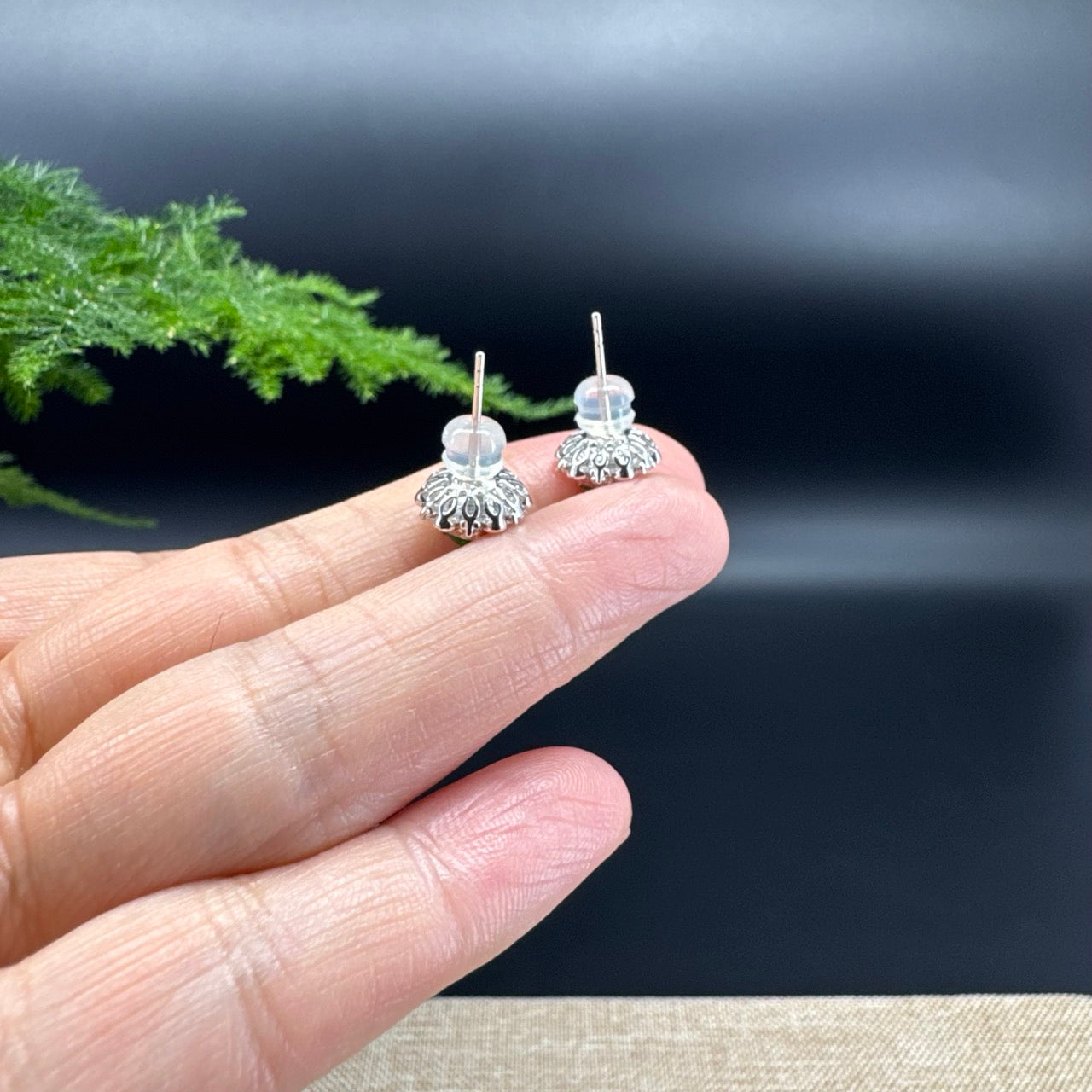 RealJade® 18k White Gold Imperial Green Jadeite Jade 'Daisy' Earrings with Diamonds