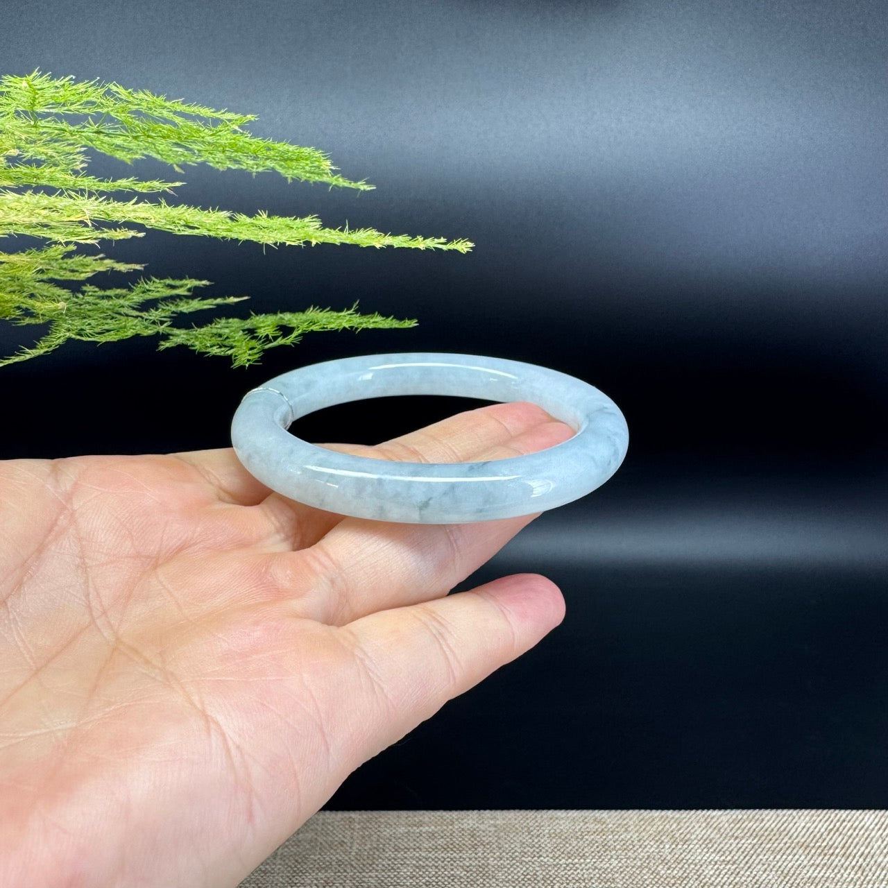 Genuine Burmese Green Jade Jadeite Bangle Bracelet ( 54.3mm )