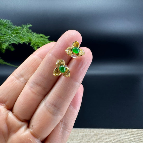 RealJade® 18k Yellow Gold Green Jadeite Jade Flower Earrings