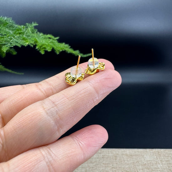 RealJade® 18k Yellow Gold Green Jadeite Jade Flower Earrings