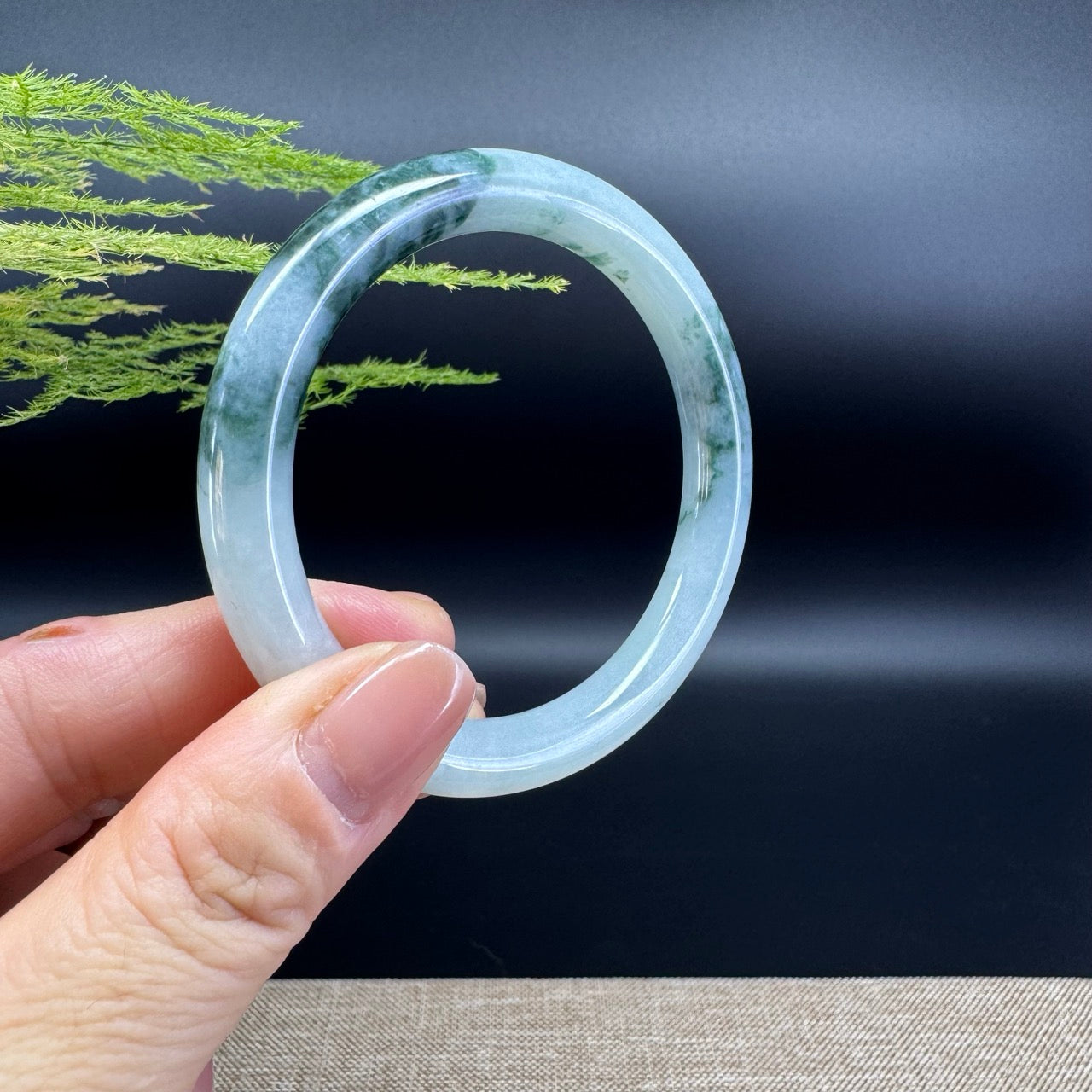 Genuine Burmese Green Jade Jadeite Bangle Bracelet ( 54mm )