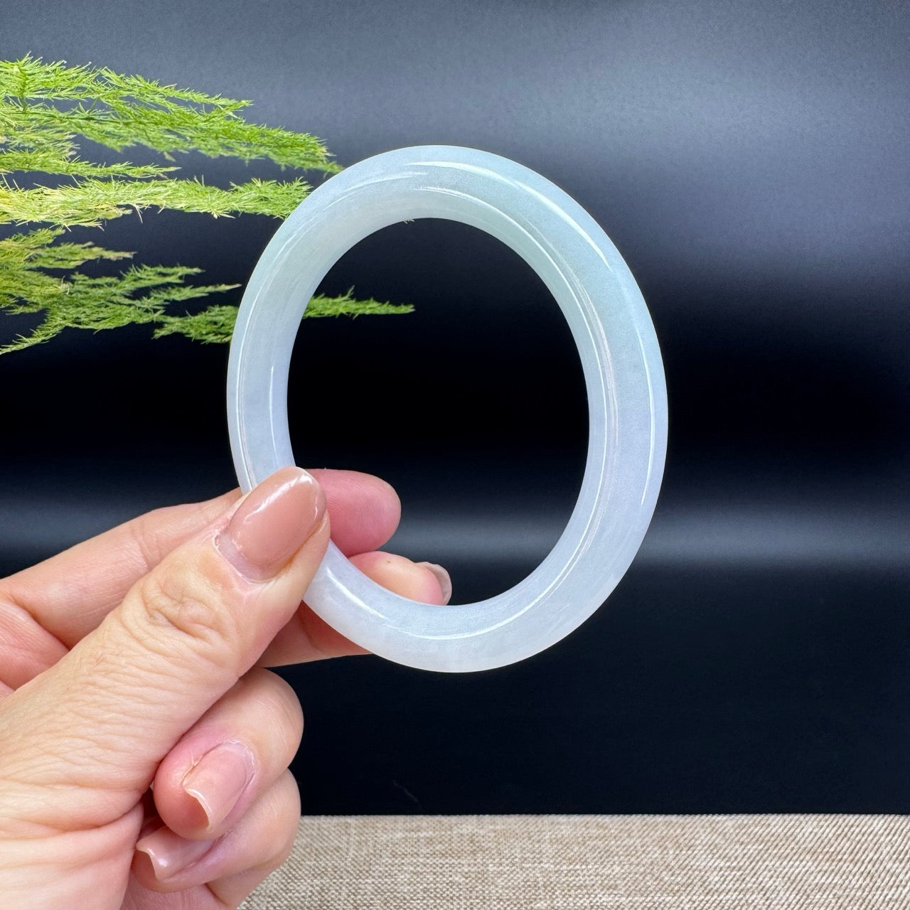 Genuine Burmese Green Jade Jadeite Bangle Bracelet ( 54.9mm )