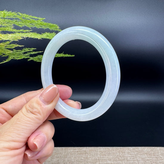 Genuine Burmese Green Jade Jadeite Bangle Bracelet ( 54.9mm )