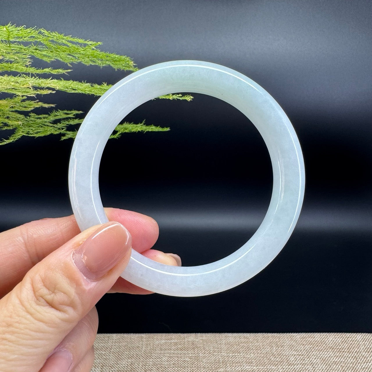 Genuine Burmese Green Jade Jadeite Bangle Bracelet ( 54.9mm )