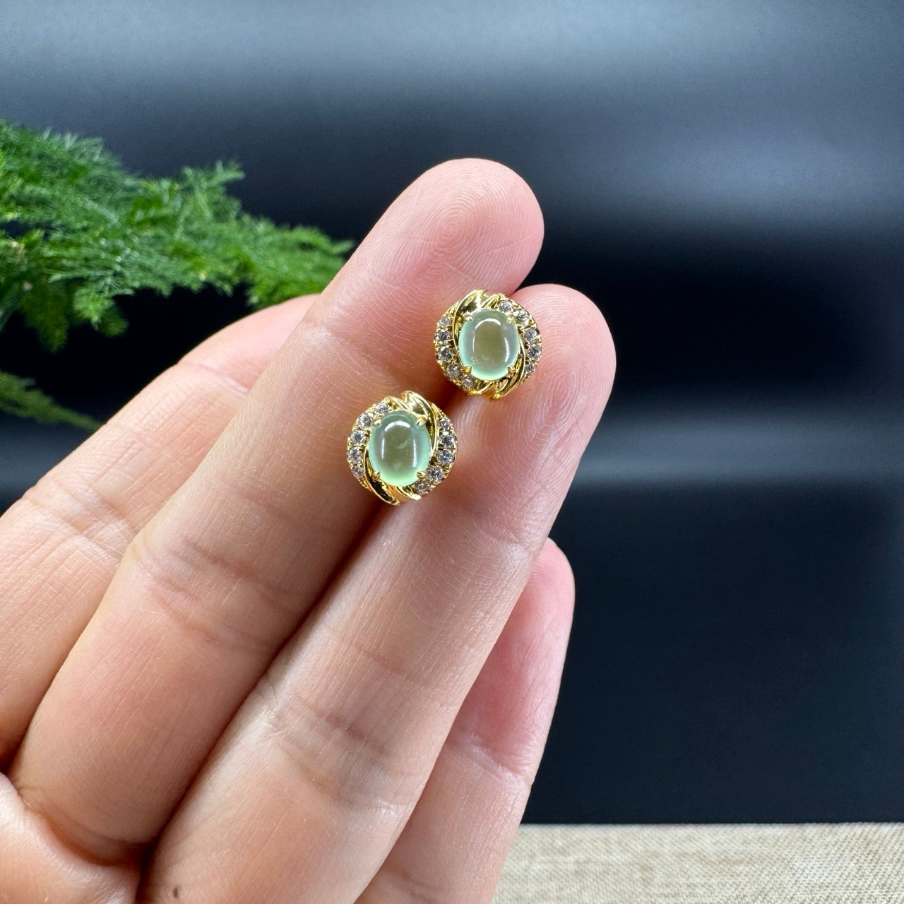 RealJade® 18k Yellow Gold Apple Green Jadeite Jade Oval Earrings With Diamonds