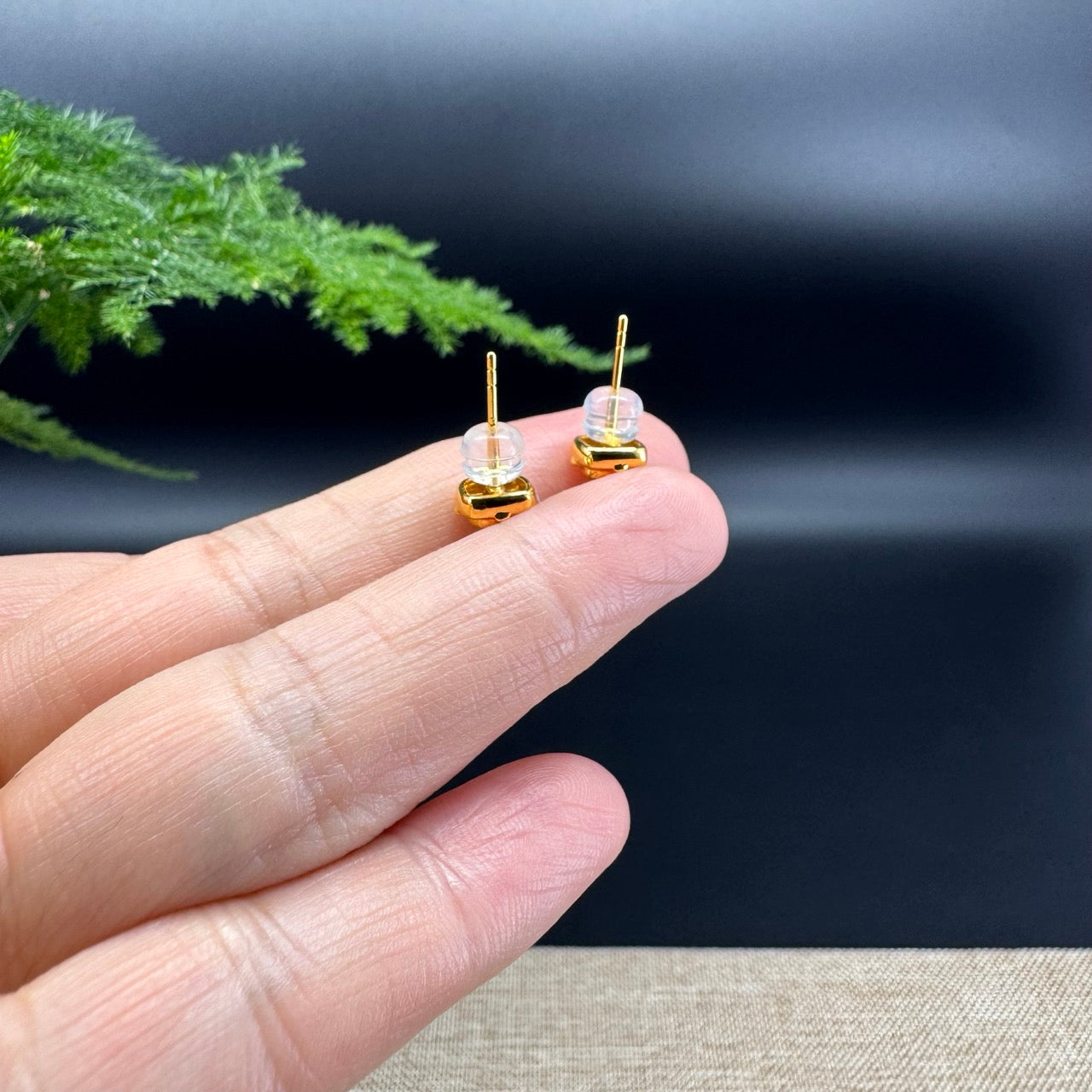 RealJade® 18k Yellow Gold Apple Green Jadeite Jade Oval Earrings with Diamonds