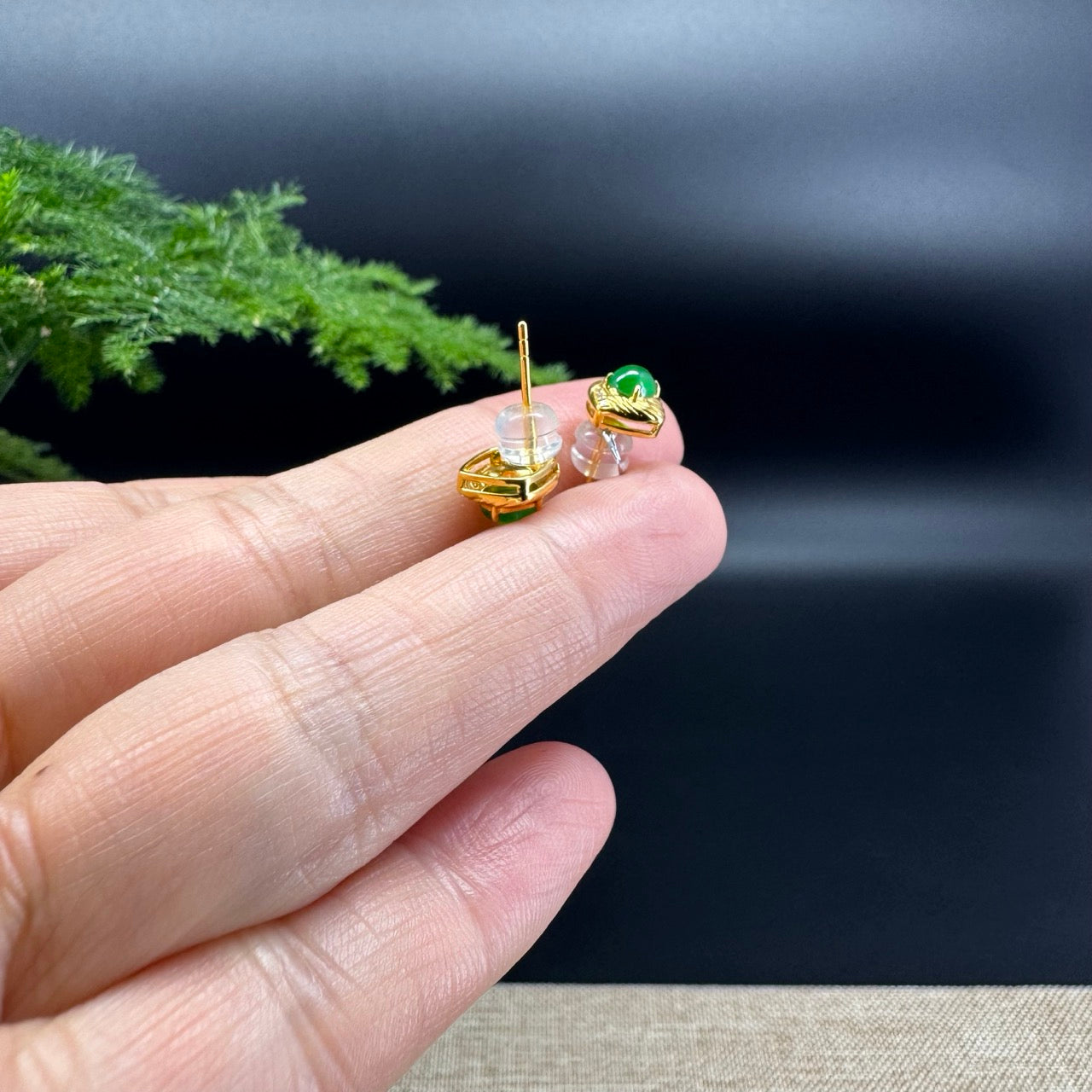 18k Yellow Gold Imperial Green Jadeite Jade Earrings With Diamonds