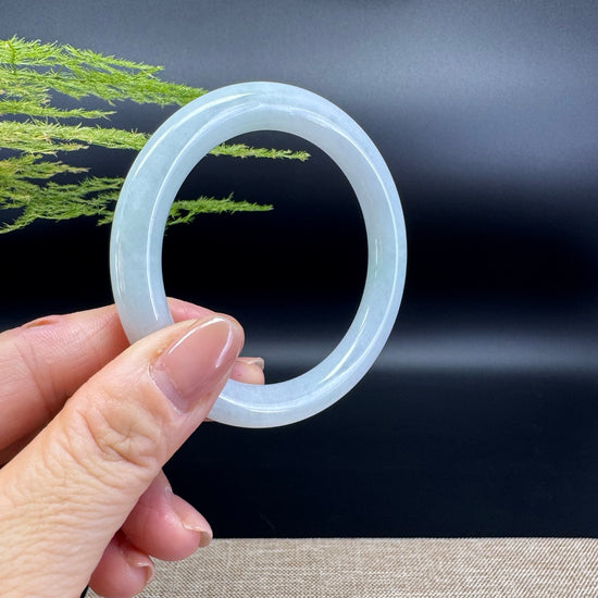 Genuine Burmese White Green Jade Jadeite Bangle Bracelet ( 54.8mm )