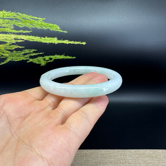 Genuine Burmese White Green Jade Jadeite Bangle Bracelet ( 54.8mm )