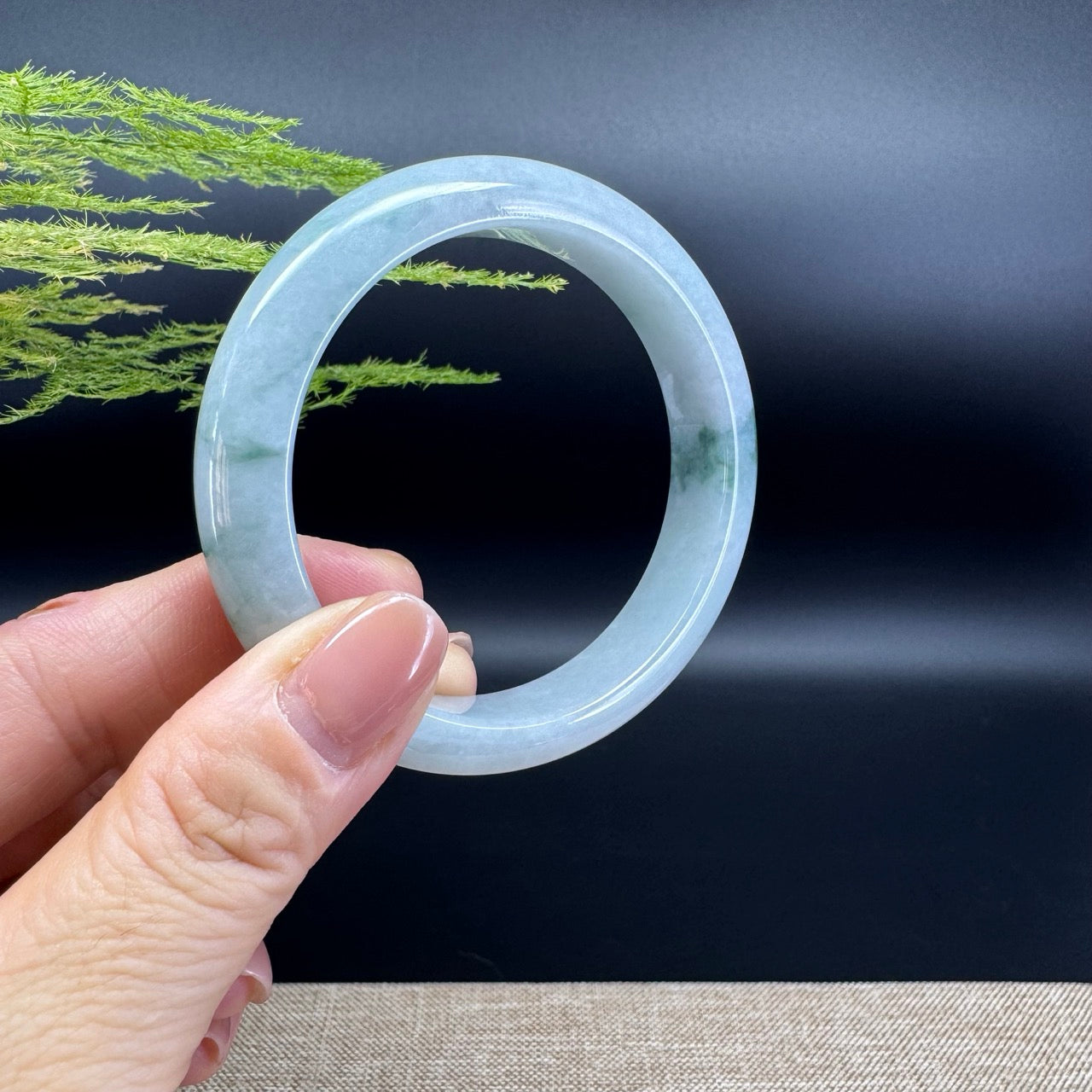 Genuine Burmese Green Jade Jadeite Bangle Bracelet ( 54.5mm )