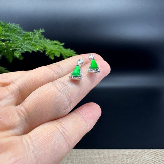 18k White Gold Genuine Imperial Green Jadeite Jade Earrings With Diamonds