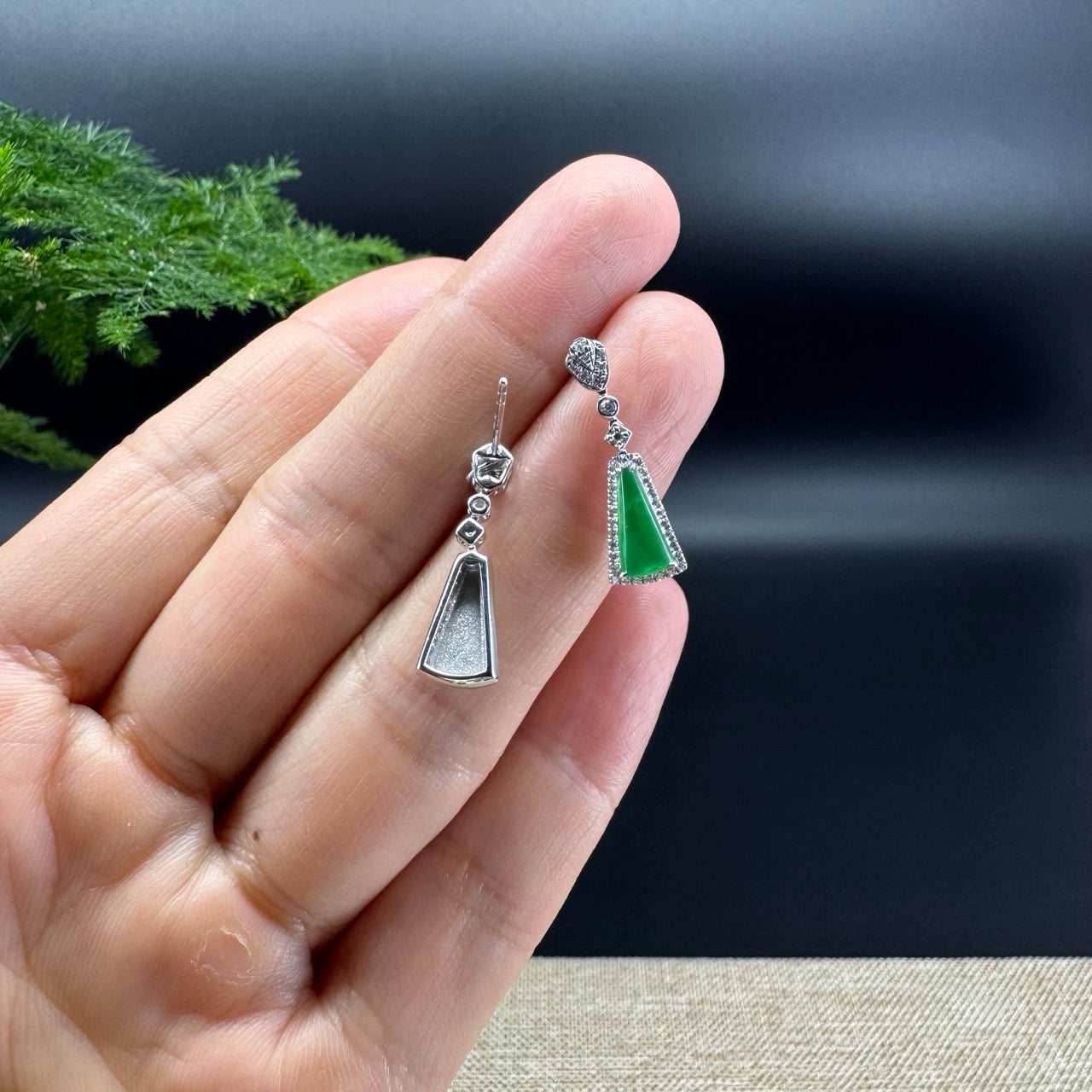 18k White Gold Genuine Imperial Green Jadeite Jade Earrings With Diamonds