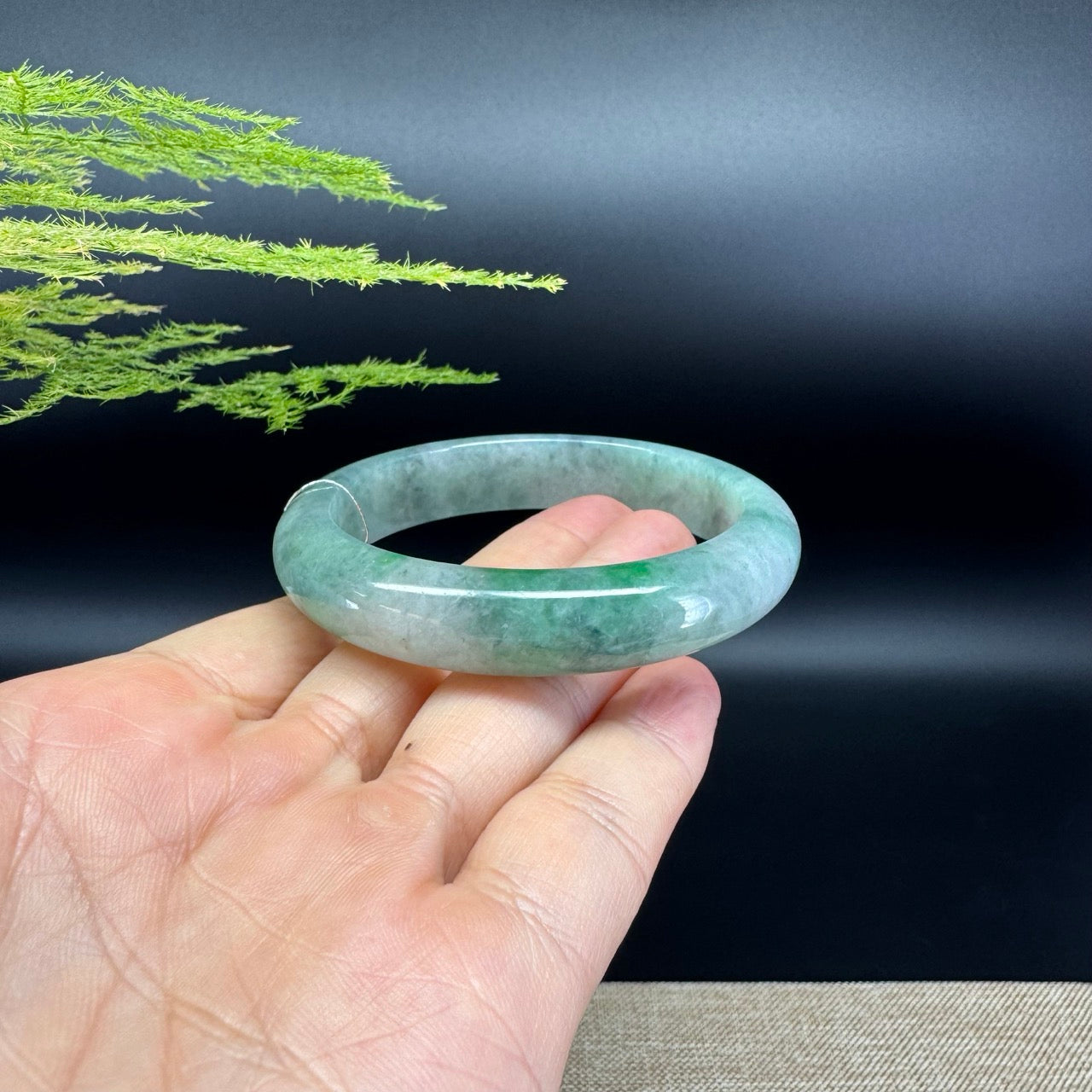 Genuine Burmese Green Jade Jadeite Bangle Bracelet ( 54mm )