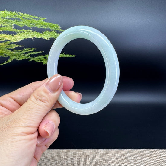 Genuine Burmese Green Jade Jadeite Bangle Bracelet ( 54.6mm )