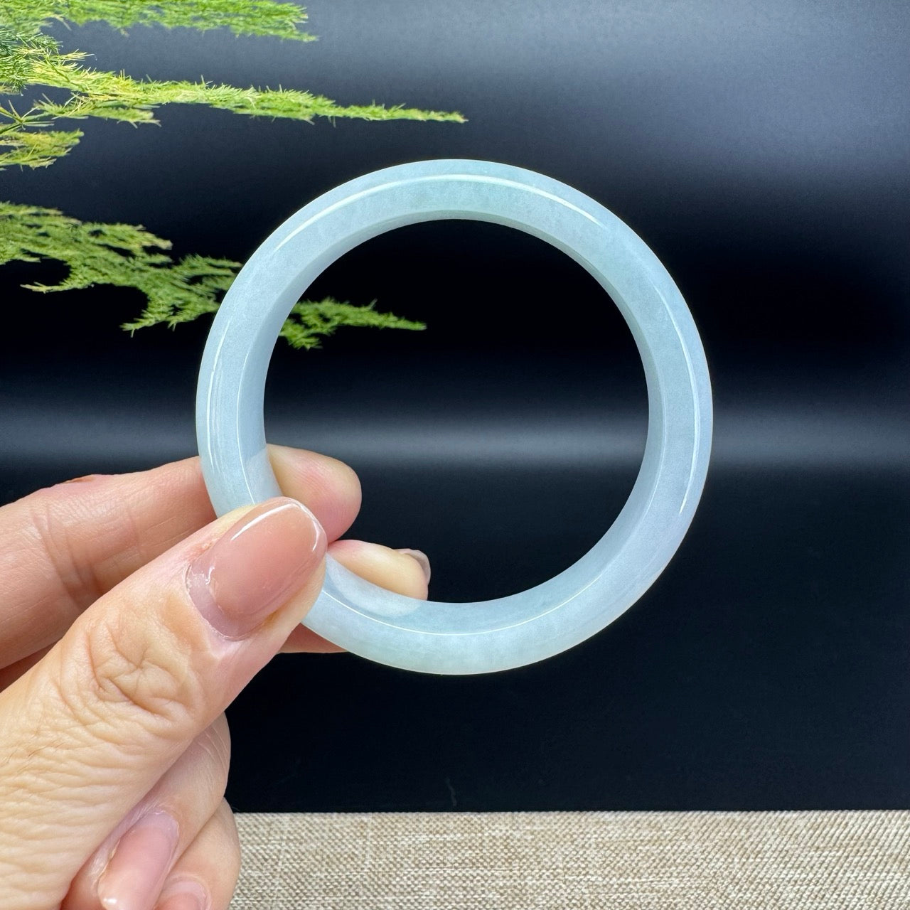 Genuine Burmese Green Jade Jadeite Bangle Bracelet ( 53.9mm )
