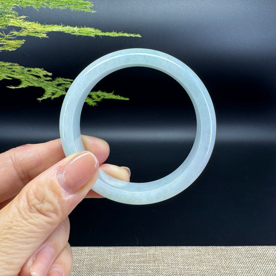 Genuine Burmese Green Jade Jadeite Bangle Bracelet ( 53.9mm )