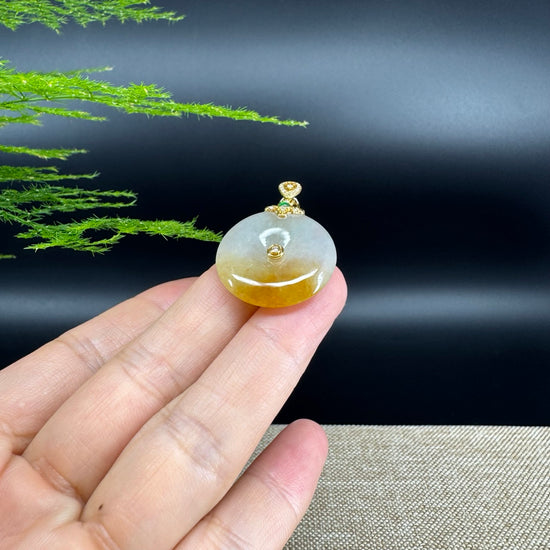 "Good Luck Button" Icy Yellow Jadeite Jade Lucky KouKou Pendant With 18K Yellow Gold Bail