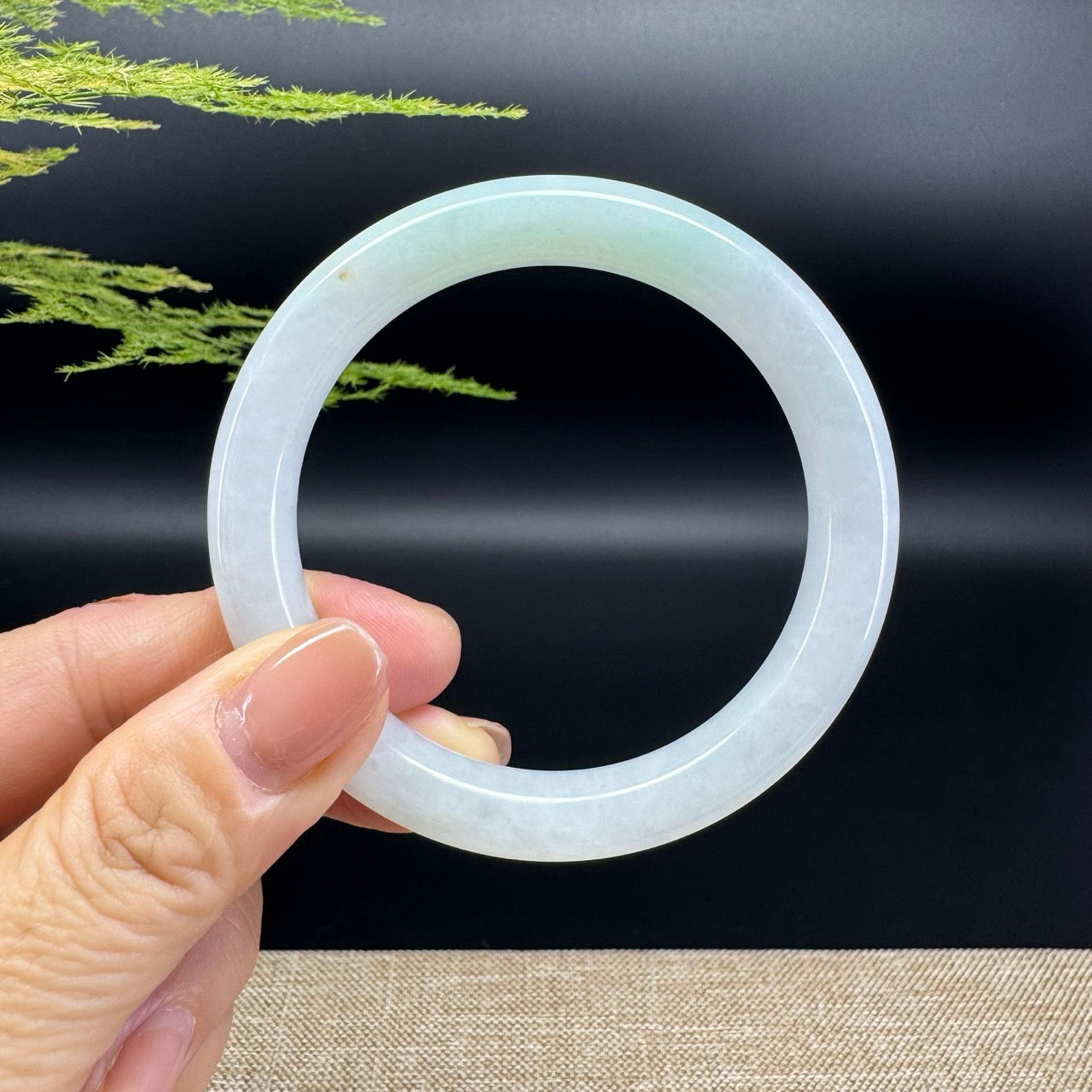 Genuine Burmese Green Jade Jadeite Bangle Bracelet ( 54.9mm )