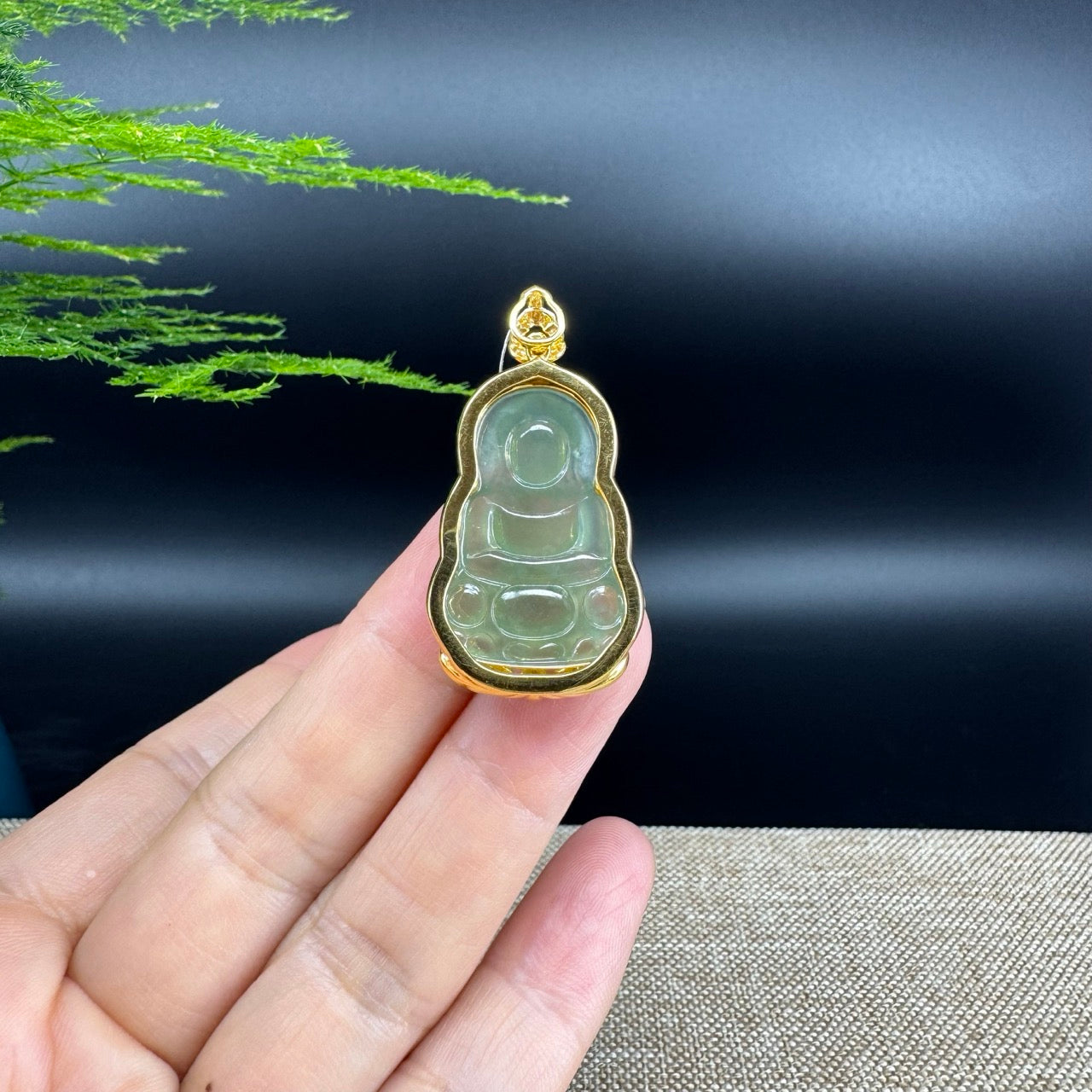 High-end 18K Yellow Gold Burmese Green Jadeite Jade Guanyin Pendant with Diamond