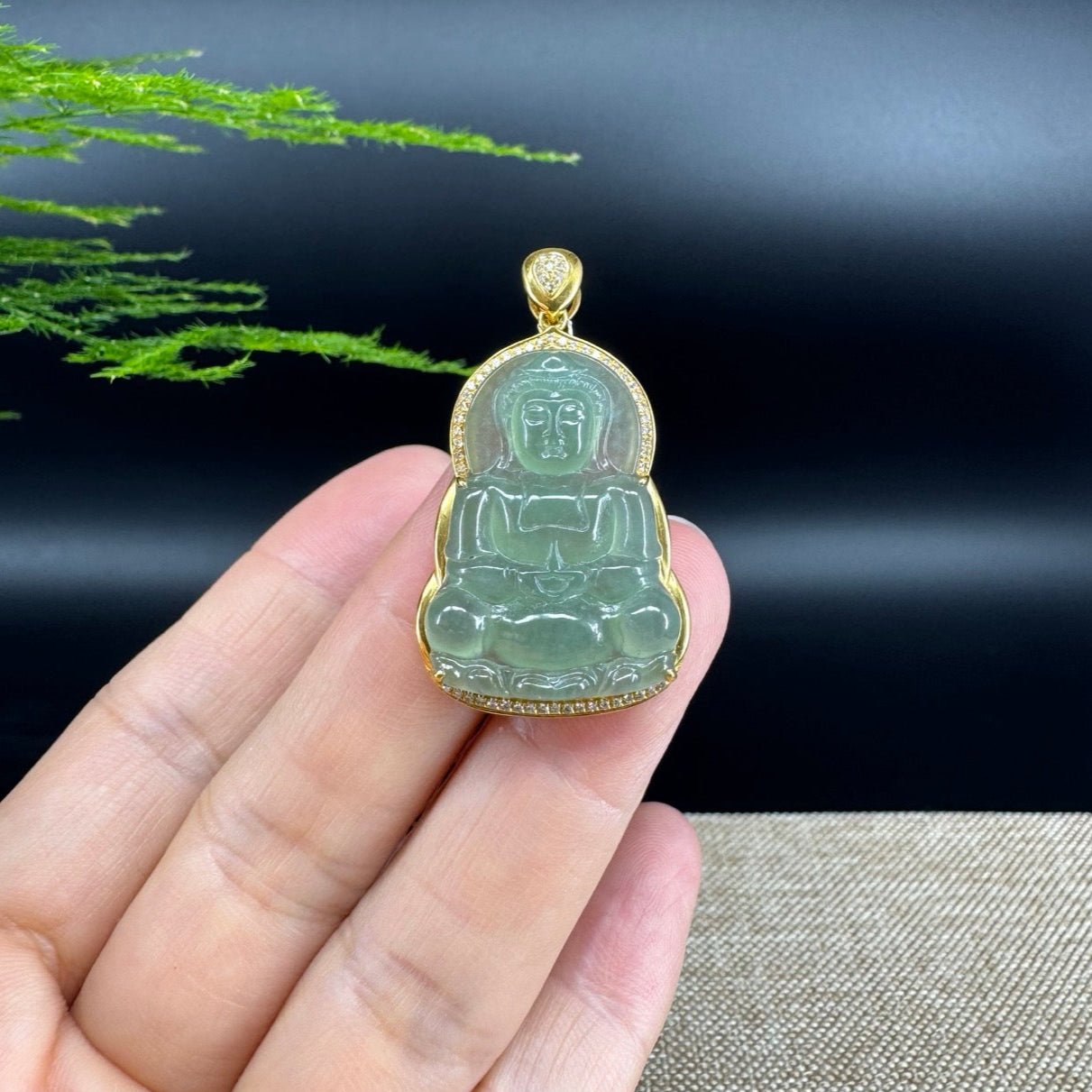 High-end 18K Yellow Gold Burmese Green Jadeite Jade Guanyin Pendant with Diamond