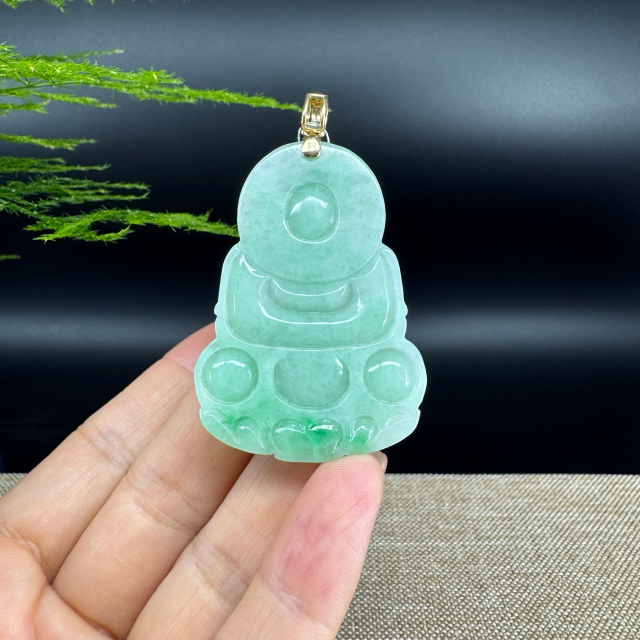 14K Yellow Gold  Burnese Green Jadeite Jade Guanyin Pendant with Diamond
