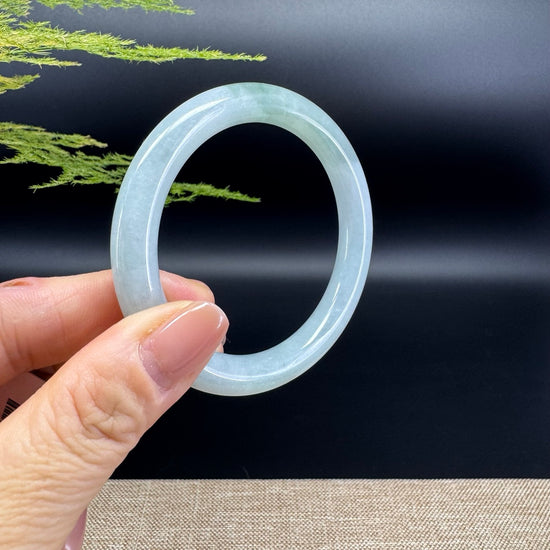 Genuine Burmese Icy Green Jade Jadeite Bangle Bracelet ( 54.1mm )