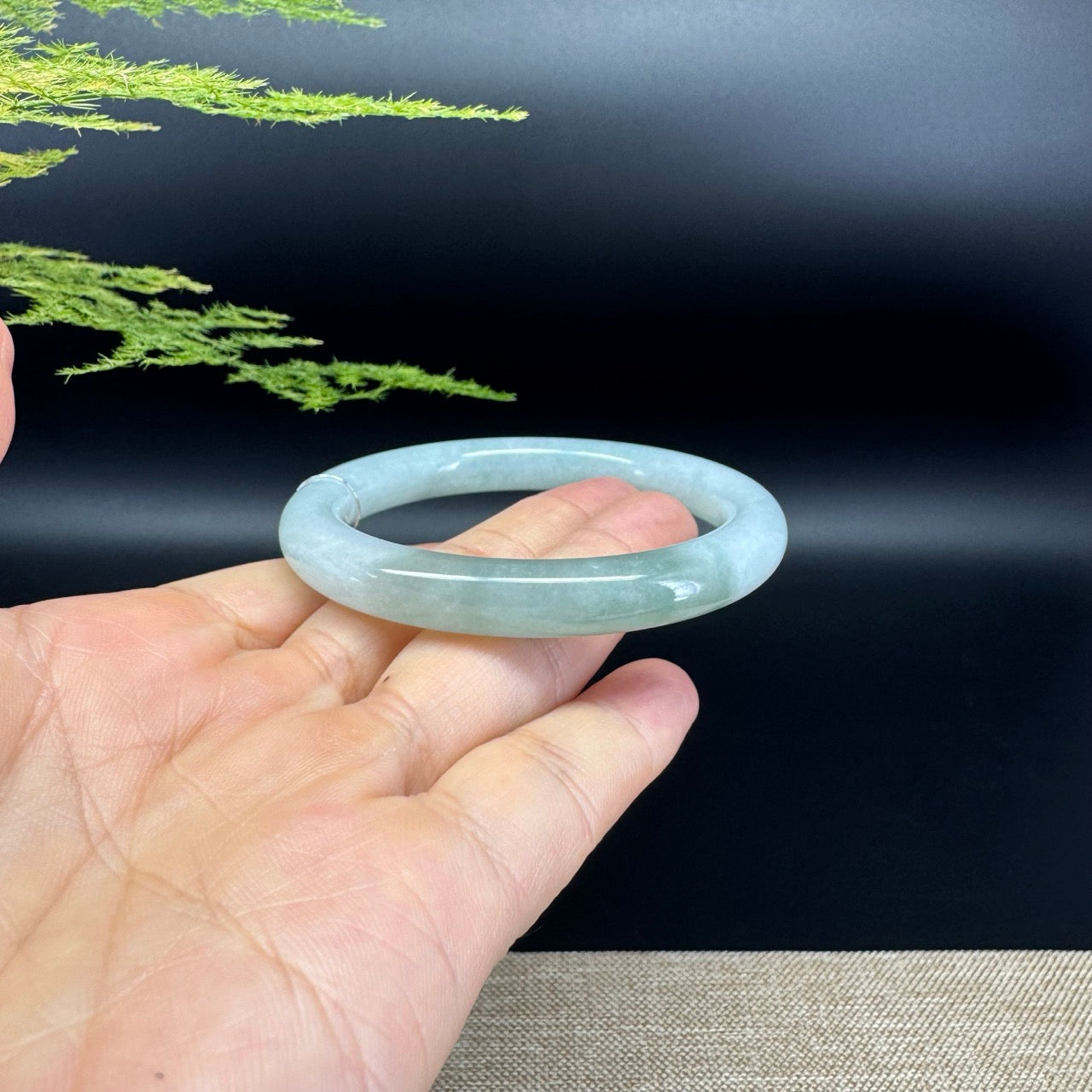 Genuine Burmese Icy Green Jade Jadeite Bangle Bracelet ( 54.1mm )