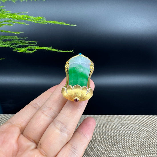 High-end 18K Yellow Gold Burmese White Green Jadeite Jade Guanyin Pendant with Diamond