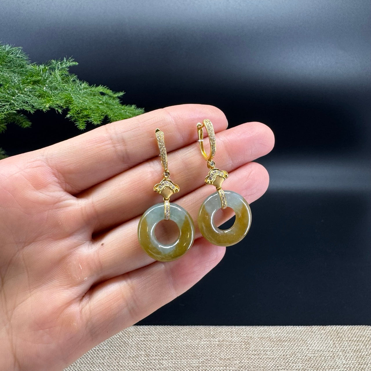 18k Yellow Gold Genuine Yellow Green Jadeite Jade Earrings With Diamonds