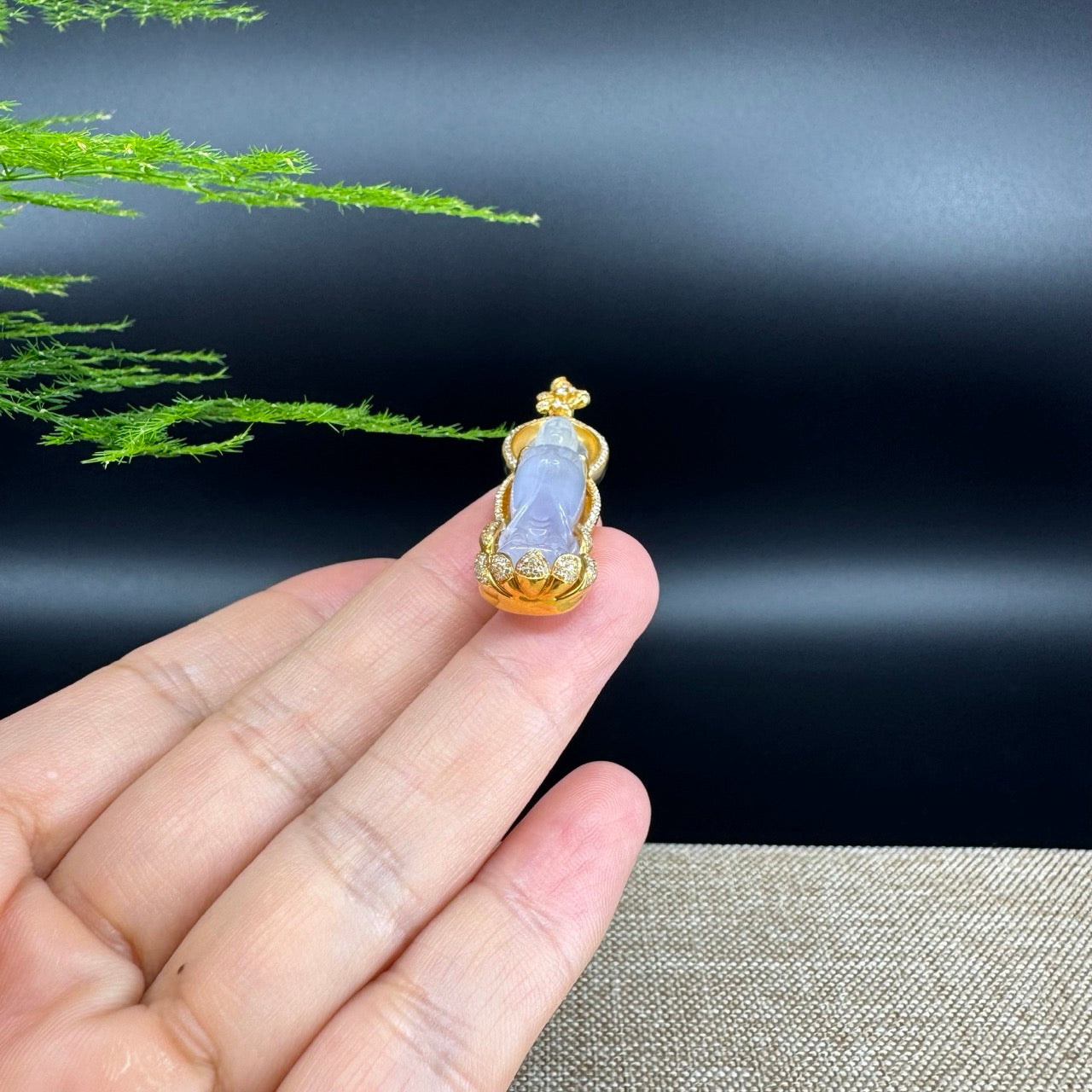 RealJade® 18K Yellow Gold Genuine Luxury Icy lavender Jade Guanyin Pendant Necklace With Diamonds