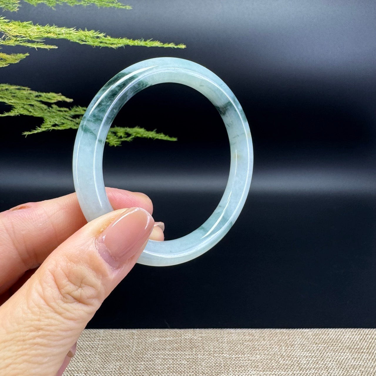Genuine Burmese Green Jade Jadeite Bangle Bracelet ( 54.1mm )