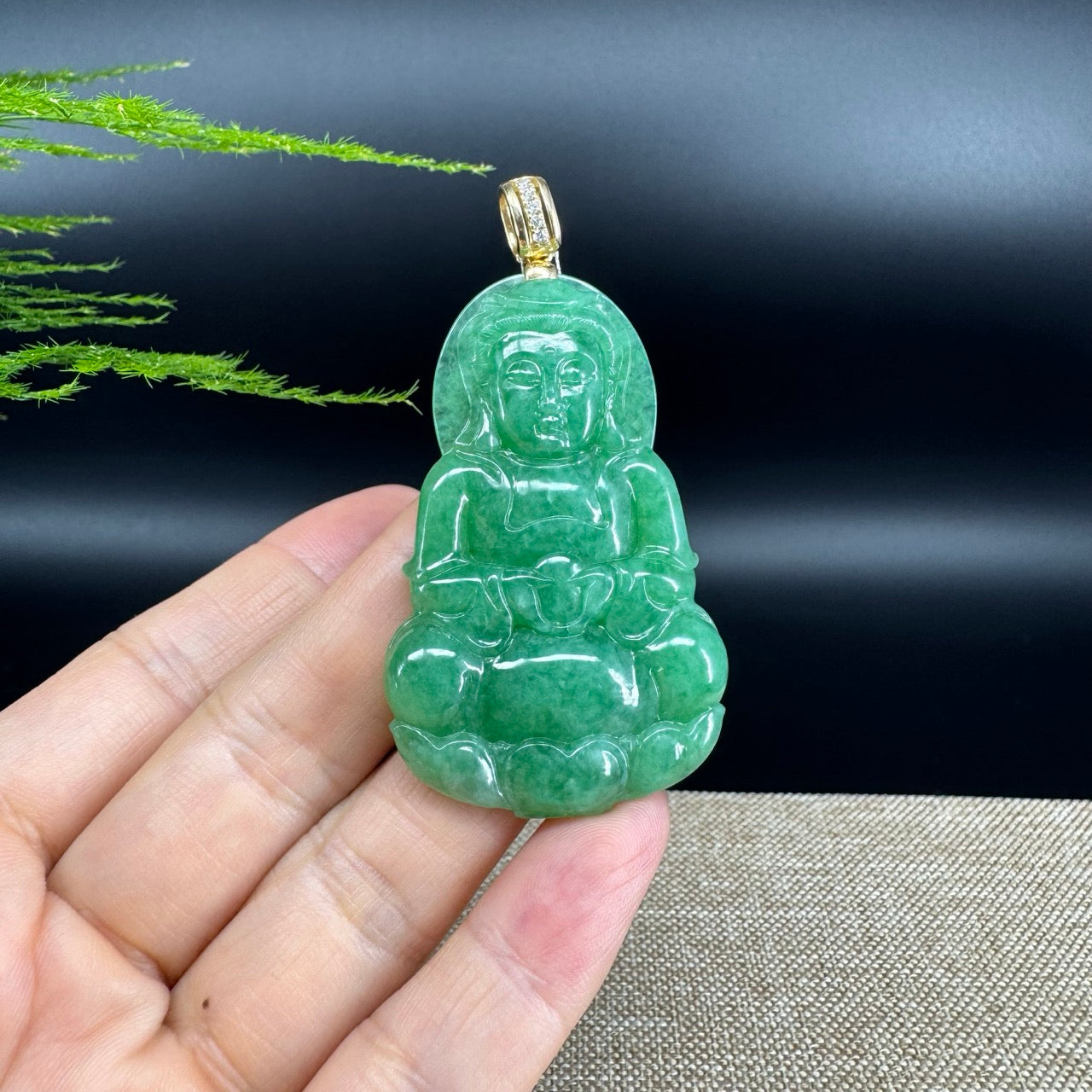 RealJade® 18K Yellow Gold Genuine Green Jade Guanyin Pendant