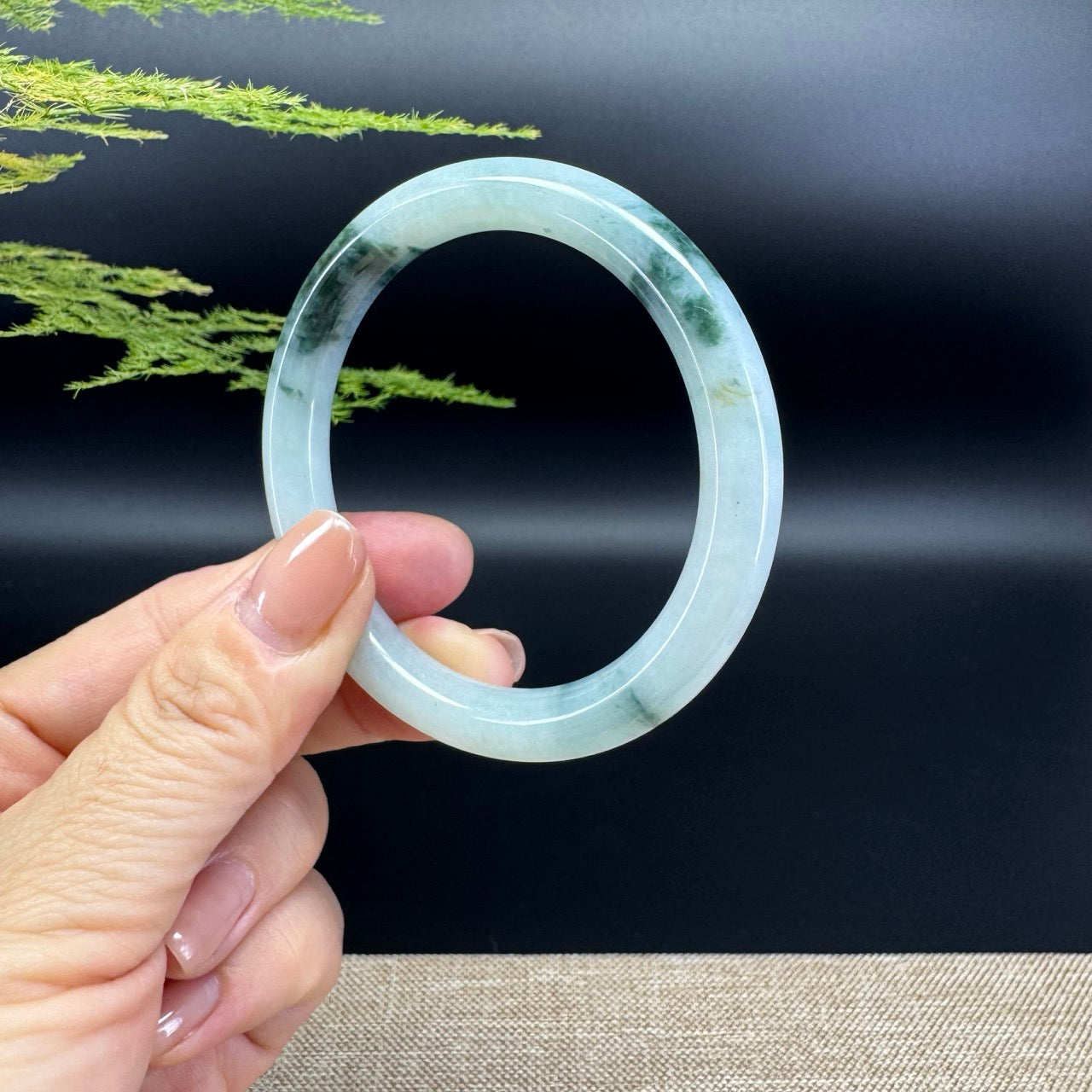 Genuine Burmese Green Jade Jadeite Bangle Bracelet ( 54.1mm )