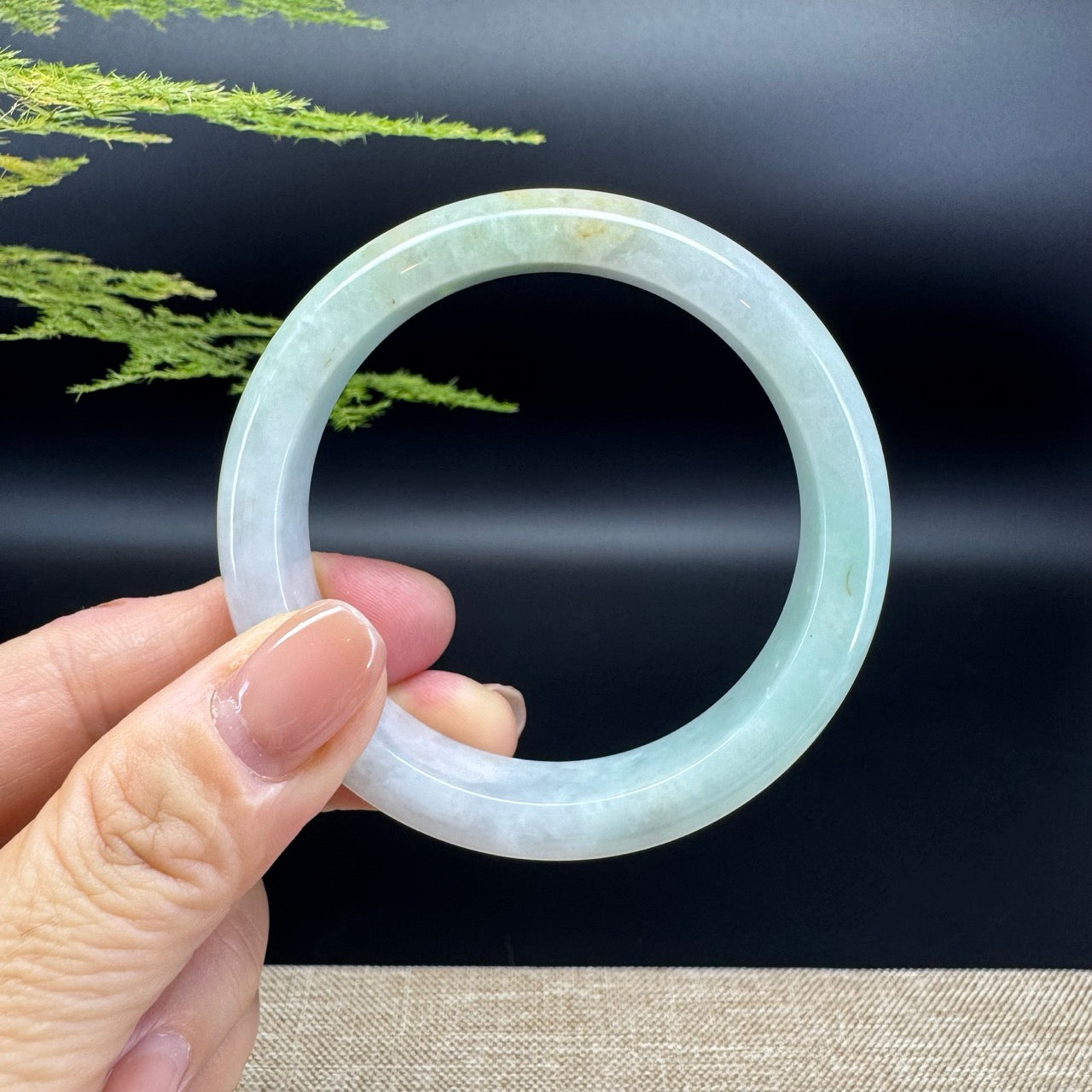 Genuine Burmese Green Jade Jadeite Bangle Bracelet ( 54.5mm )