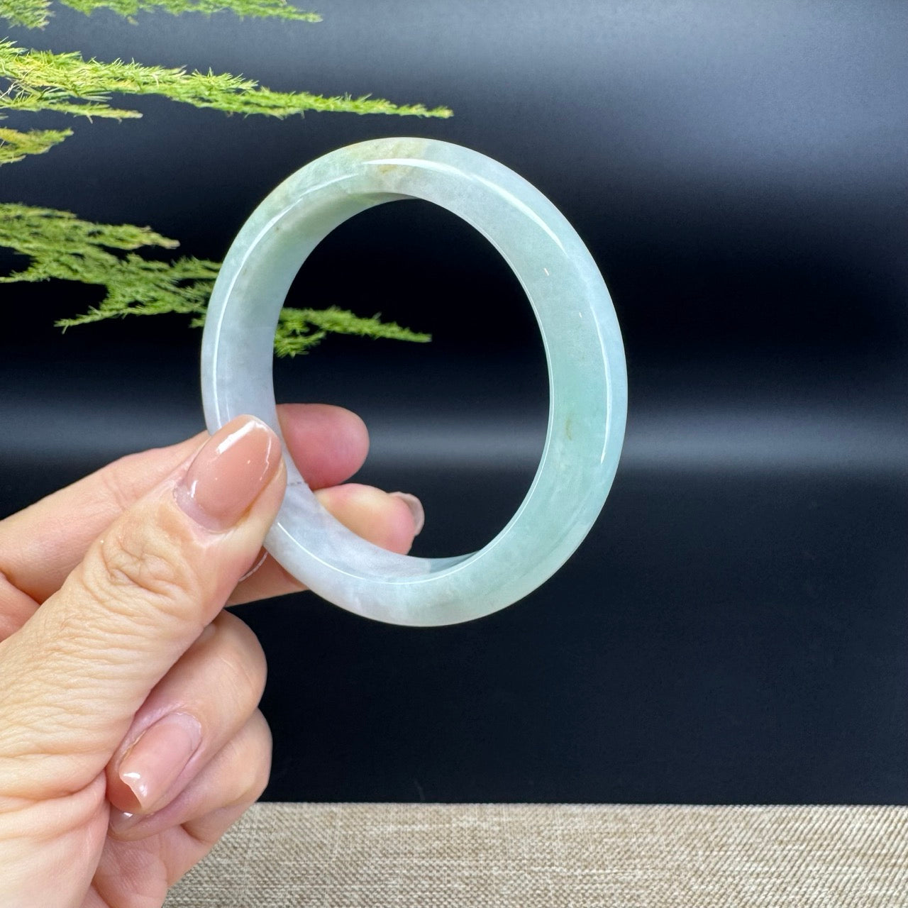 Genuine Burmese Green Jade Jadeite Bangle Bracelet ( 54.5mm )