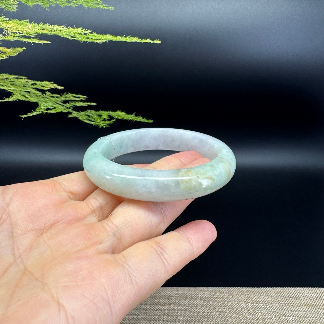 Genuine Burmese Green Jade Jadeite Bangle Bracelet ( 54.5mm )