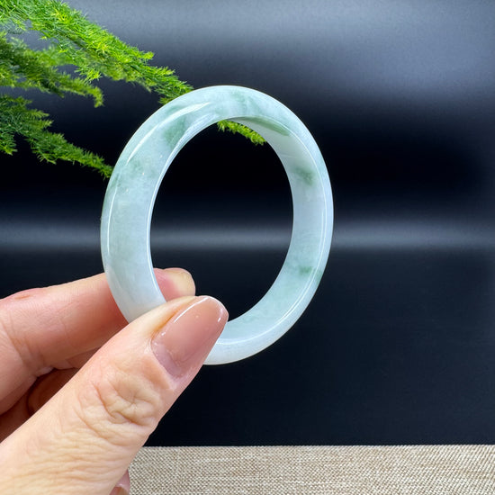 Genuine Burmese Green Jade Jadeite Bangle Bracelet ( 55.6mm )