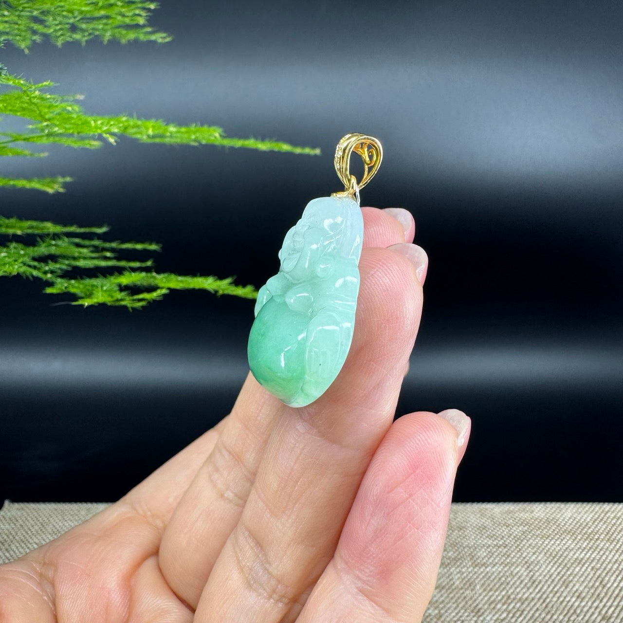 18K Yellow Gold Burmese Green Jadeite Jade Happy Buddha Pendant