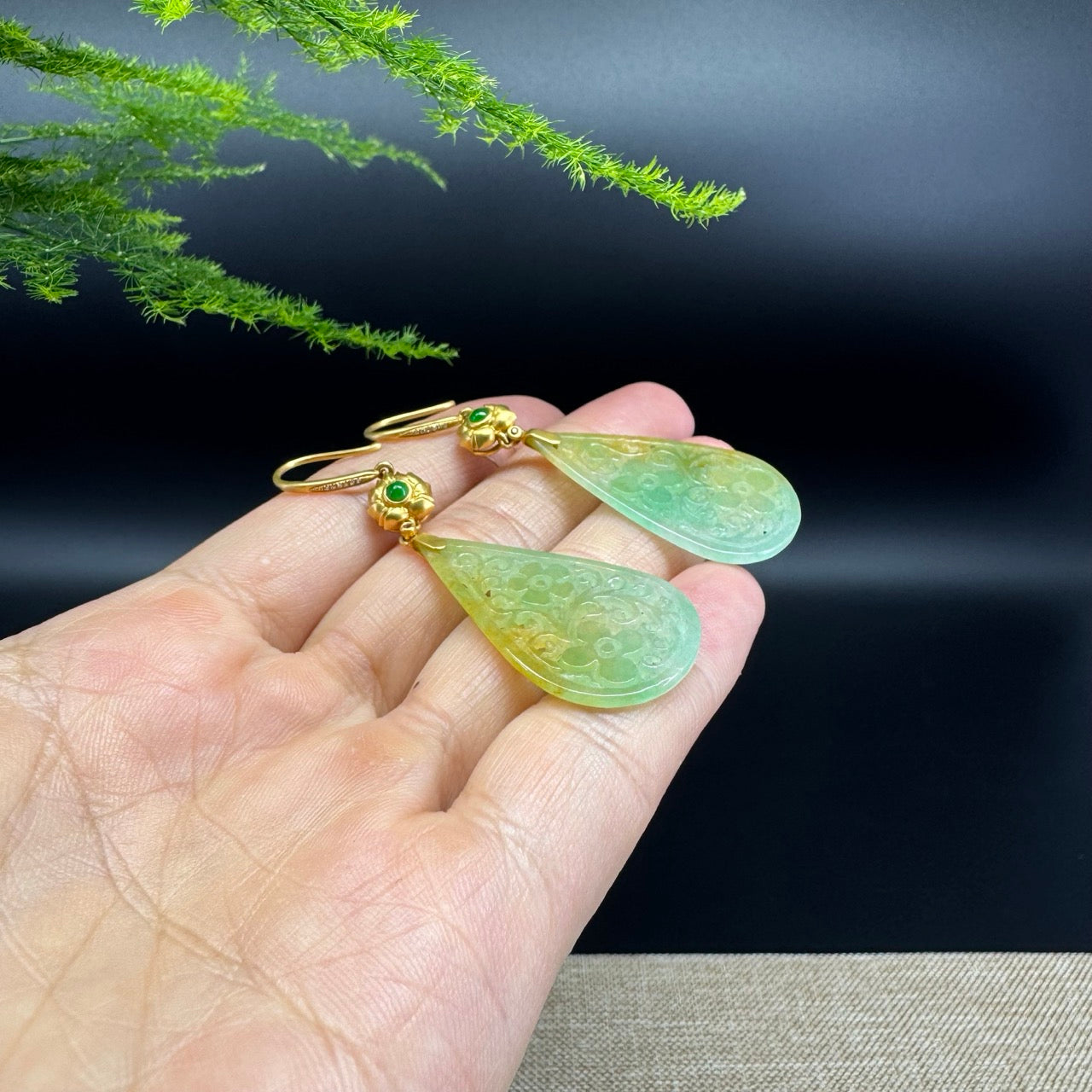 18k Yellow Gold Genuine Yellow Green Jadeite Jade Earrings With Diamonds