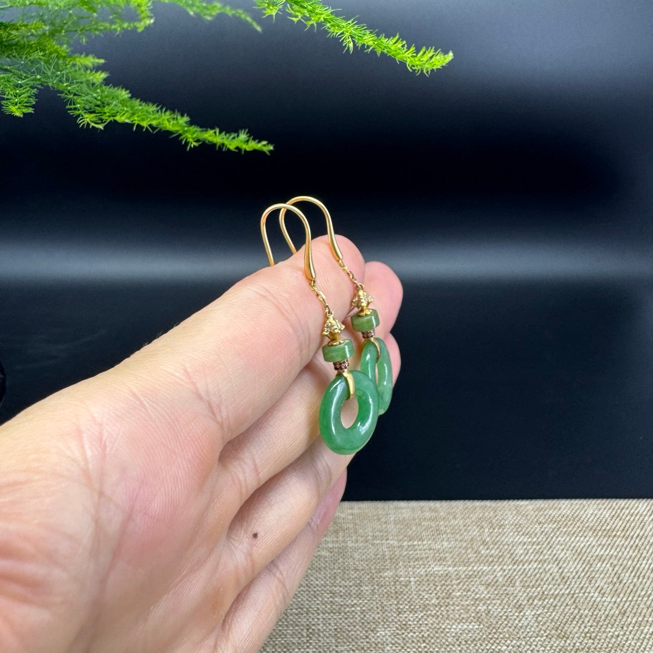 18k Yellow Gold Genuine Imperial Green Jadeite Jade Earrings With Diamonds