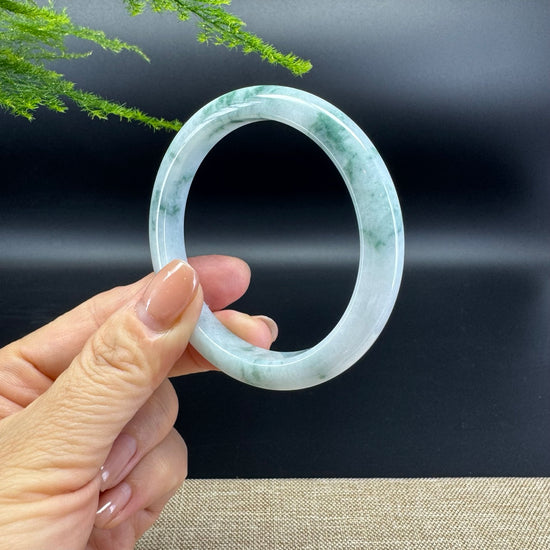 Genuine Burmese Green Jade Jadeite Bangle Bracelet ( 55.5mm )