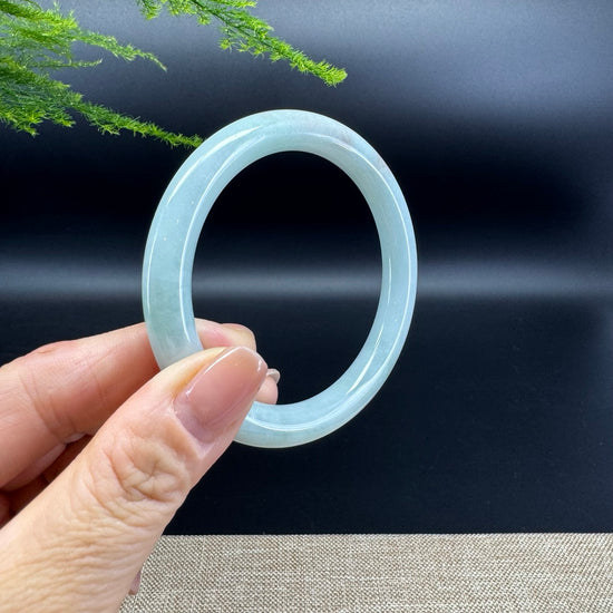 Genuine Burmese Green Jade Jadeite Bangle Bracelet ( 55.9mm )