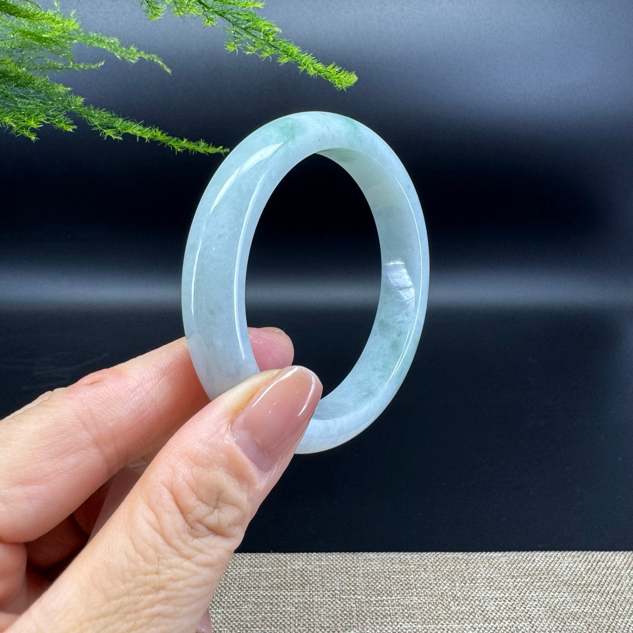 Genuine Burmese Green Jade Jadeite Bangle Bracelet ( 55.4mm )